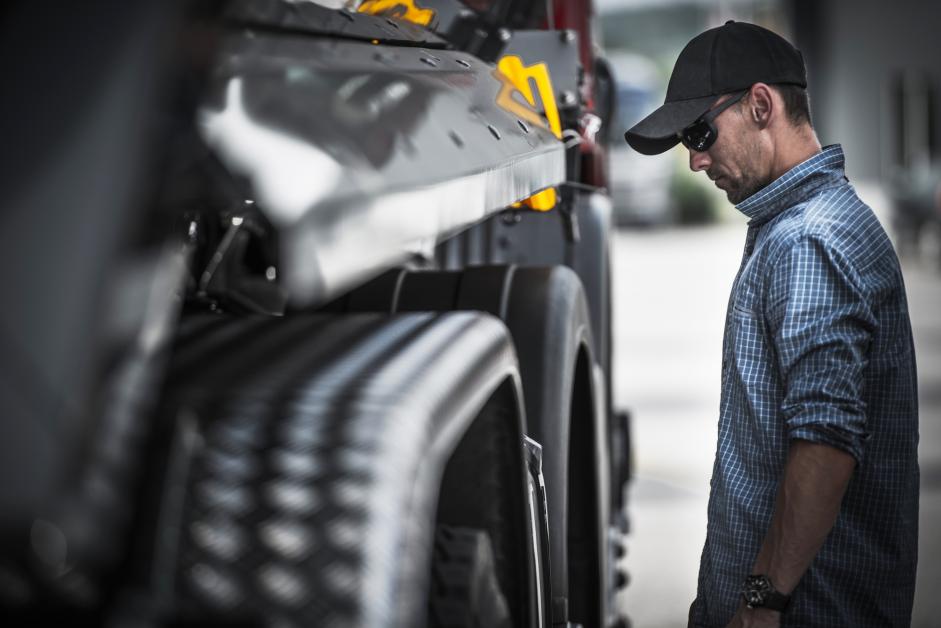 Truck Check Up — Dalton, GA — C & M Fleet Repair Service