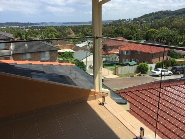 Glass Balustrades On Residential Balcony — Master Glass & Glazing In Eleebana, NSW
