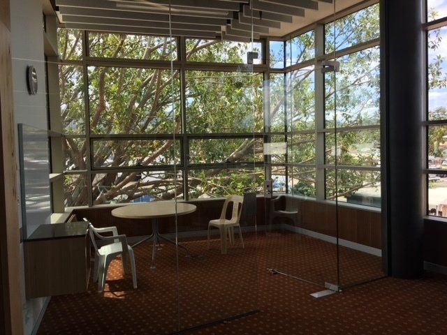 Commercial Office Interior — Master Glass & Glazing In Eleebana, NSW