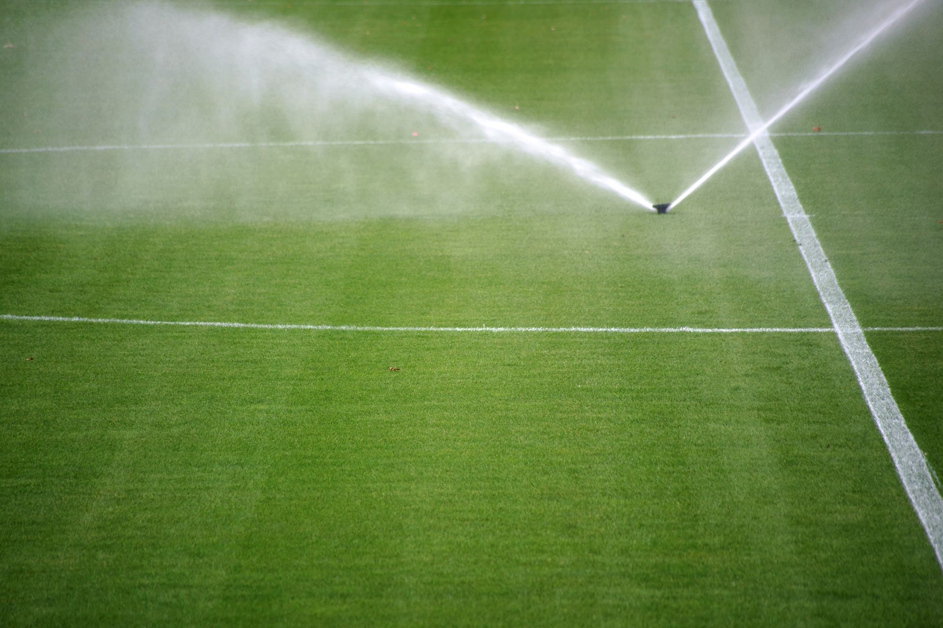 Athletic field sprinkler