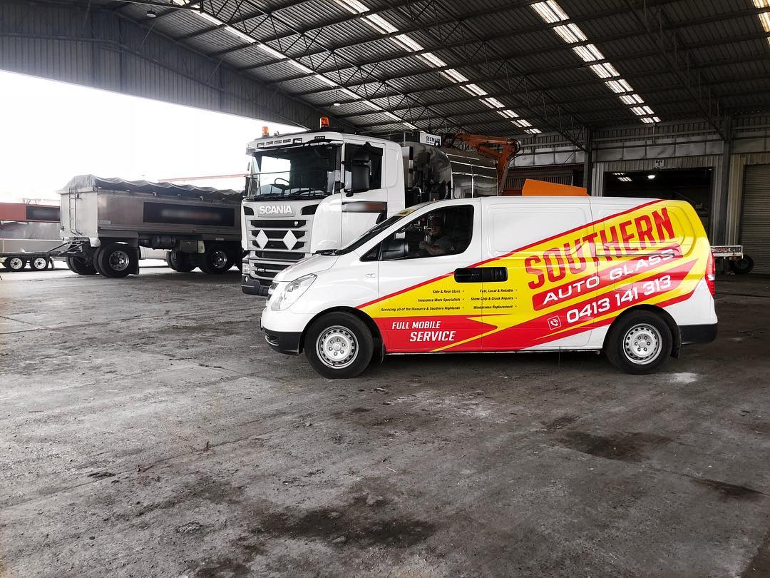 Southern Auto Glass responding to a truck glass replacement service call