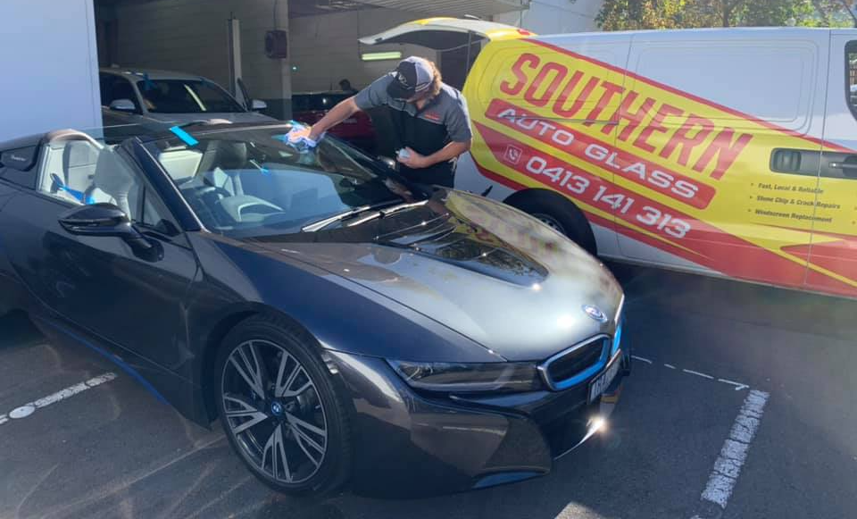 Car Windscreen Replacement & Repair Wollongong Southern Auto Glass