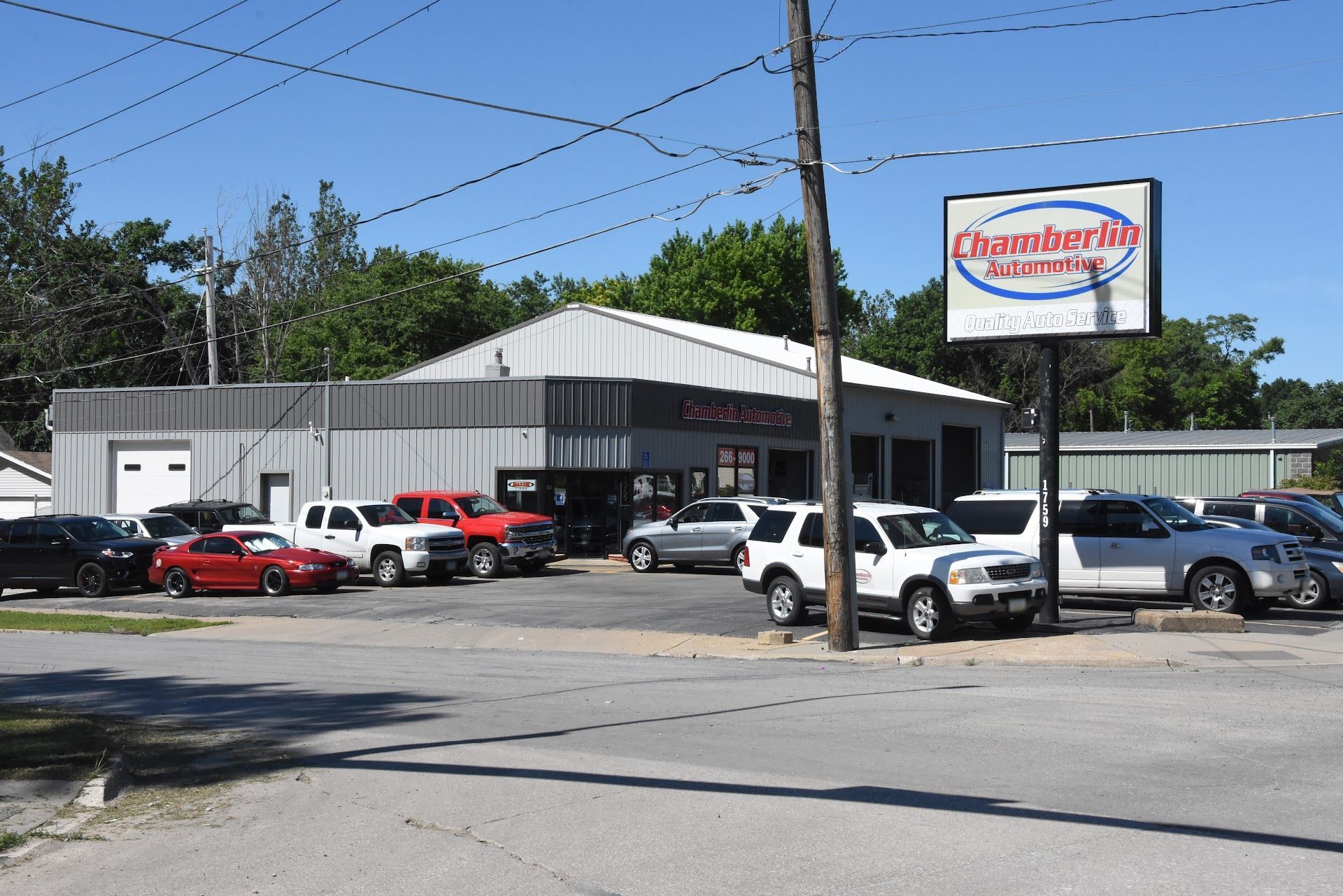 Shop Image | Chamberlin Automotive