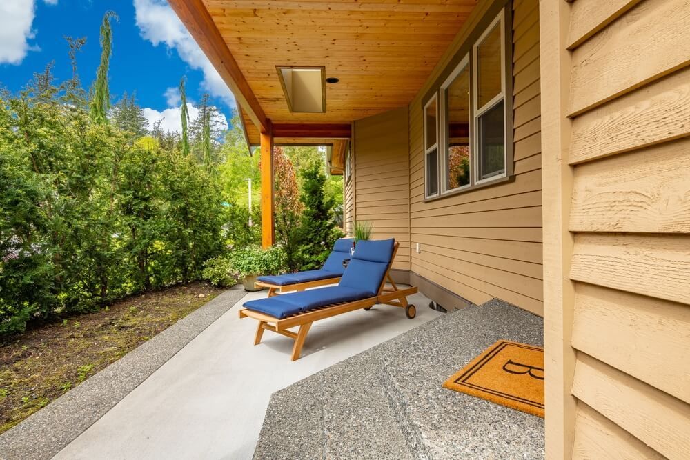 Home with cedar siding