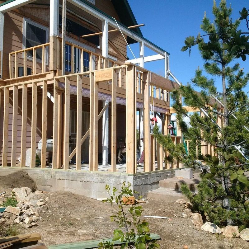 A house that is being built with wooden frames