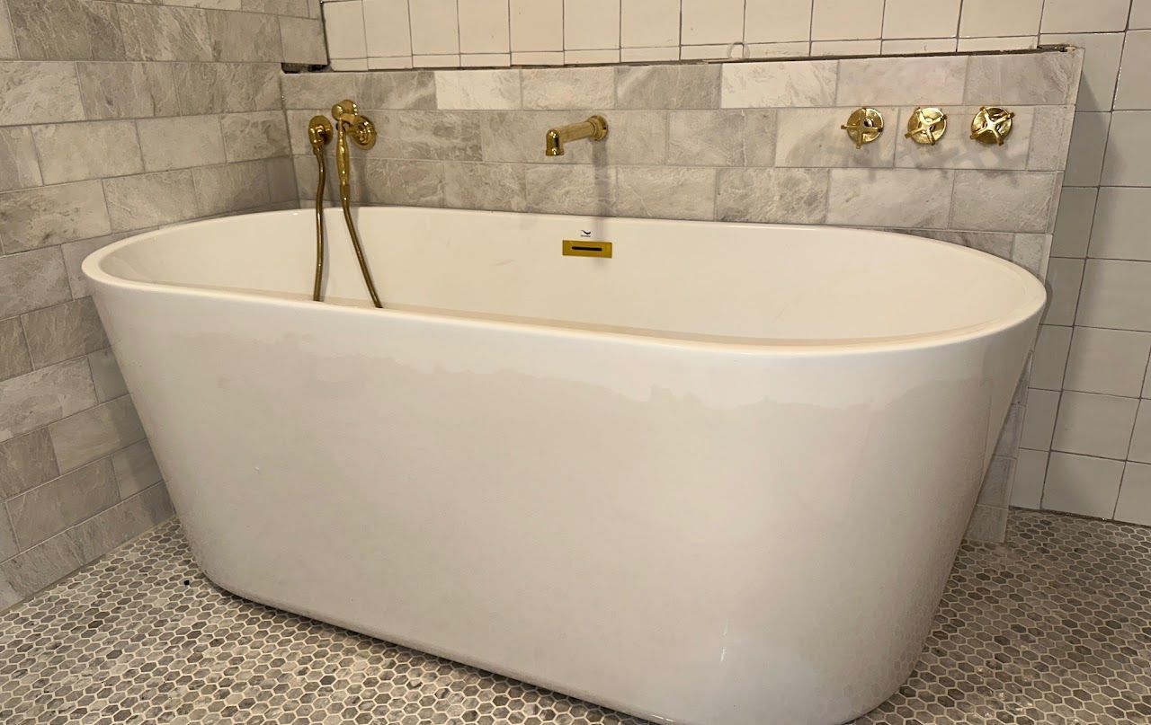 Bathtub #2 — Dublin, OH — One Call Plumbing LLC