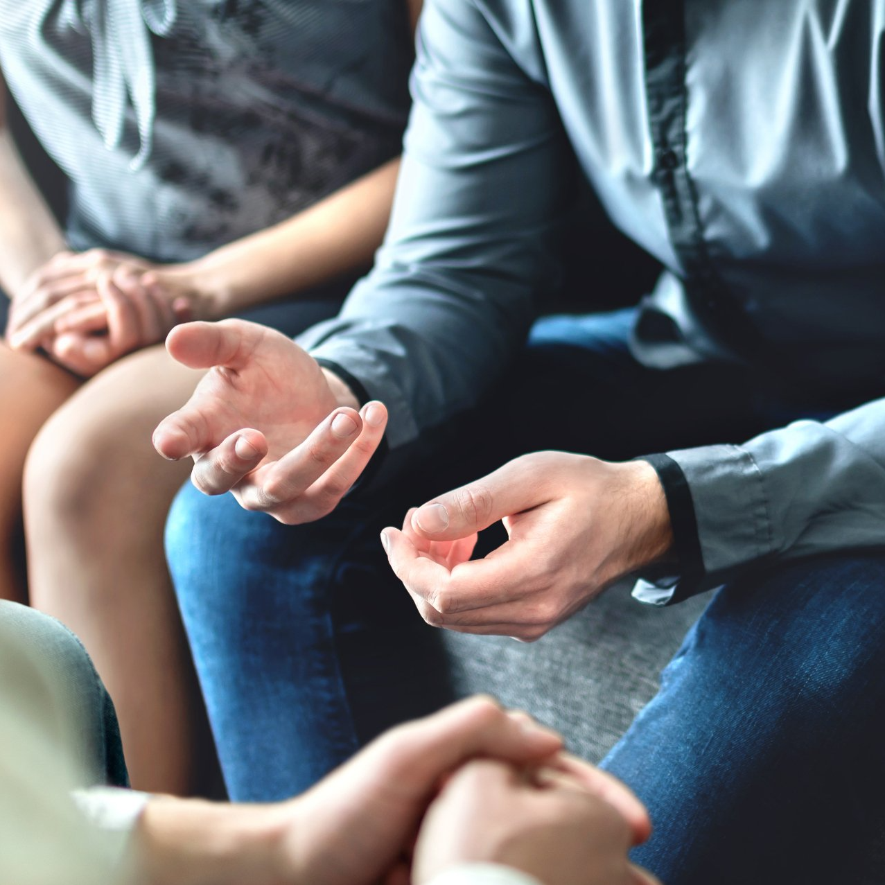 couple discussion with a mediator
