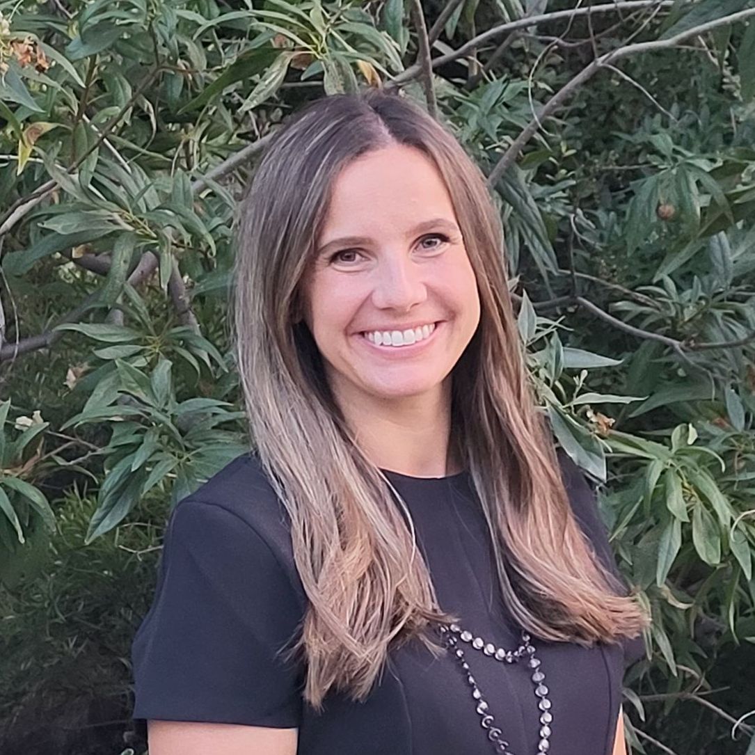 katie collier headshot