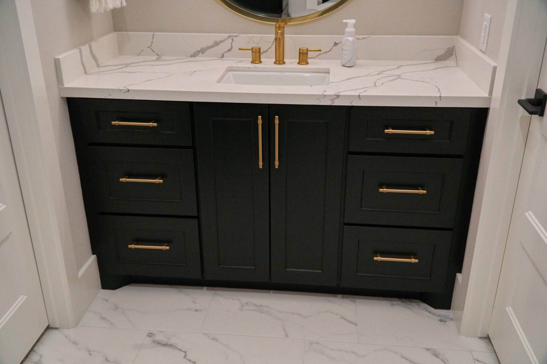 Bathroom Sink — Stafford, TX — US Carpet & Floors