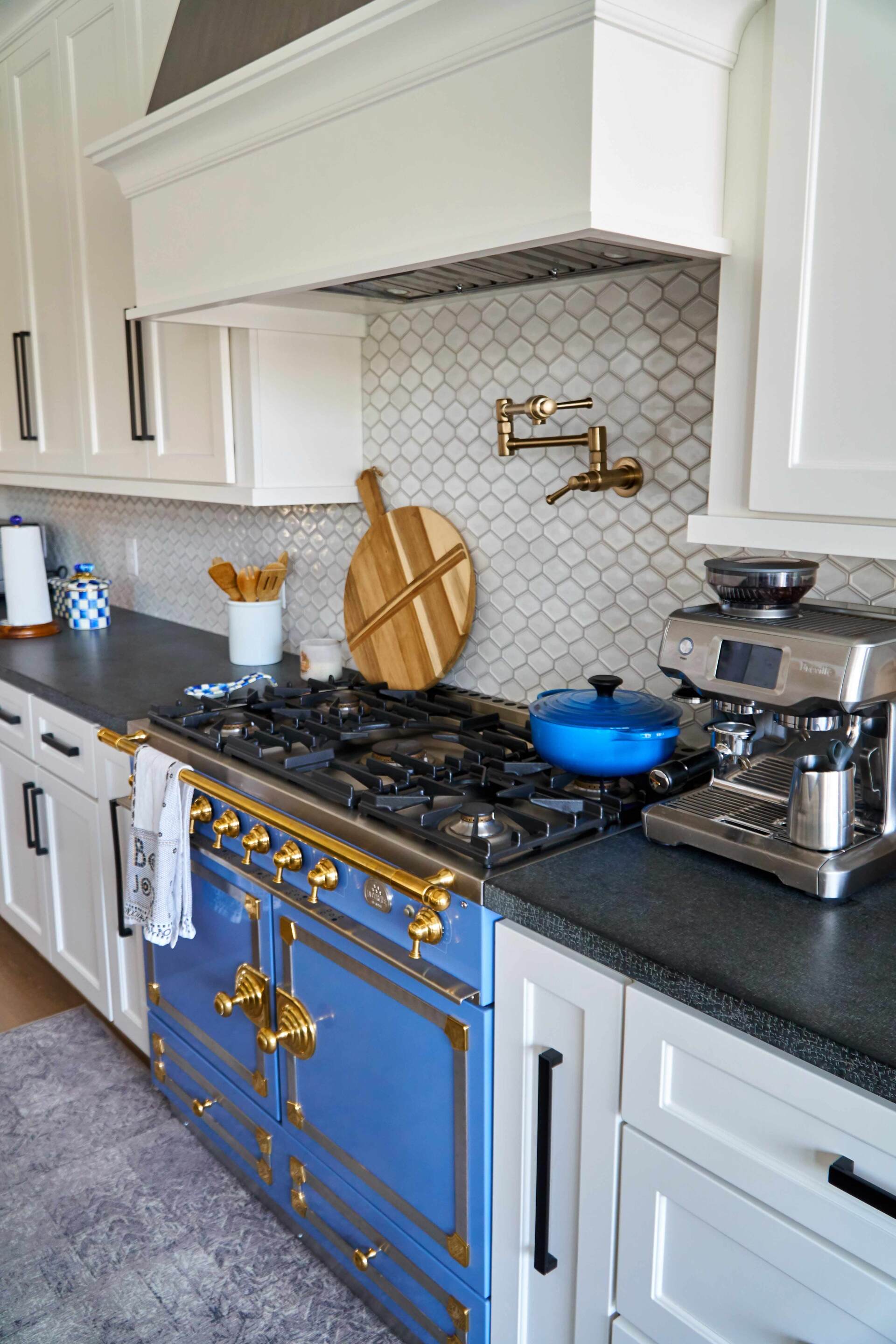 Kitchen Cabinet — Stafford, TX — US Carpet & Floors