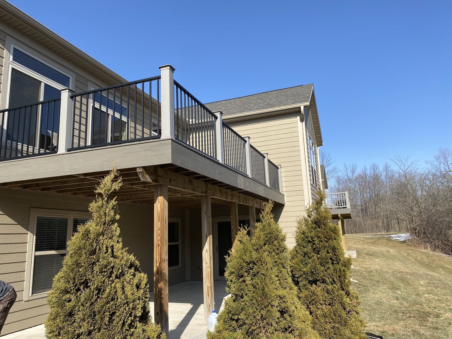 Westbury Aluminum Railing on Deck