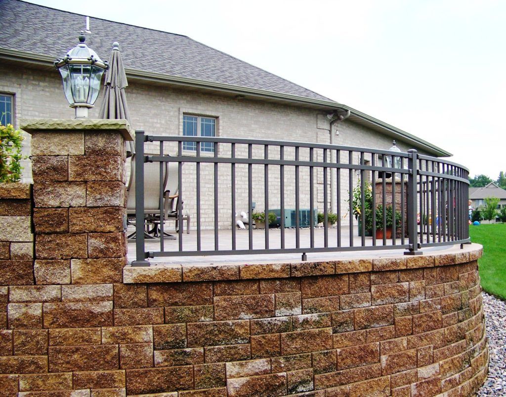 Westbury Aluminum Railing