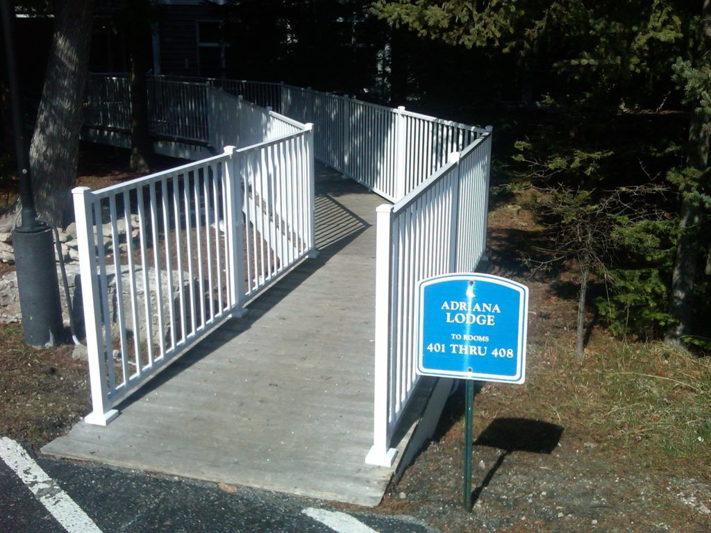 Westbury Aluminum Railing