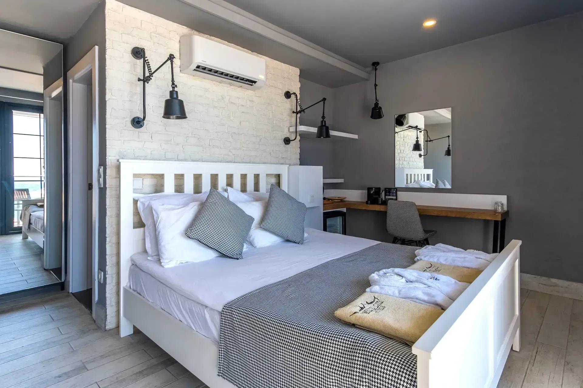 White City Hotels