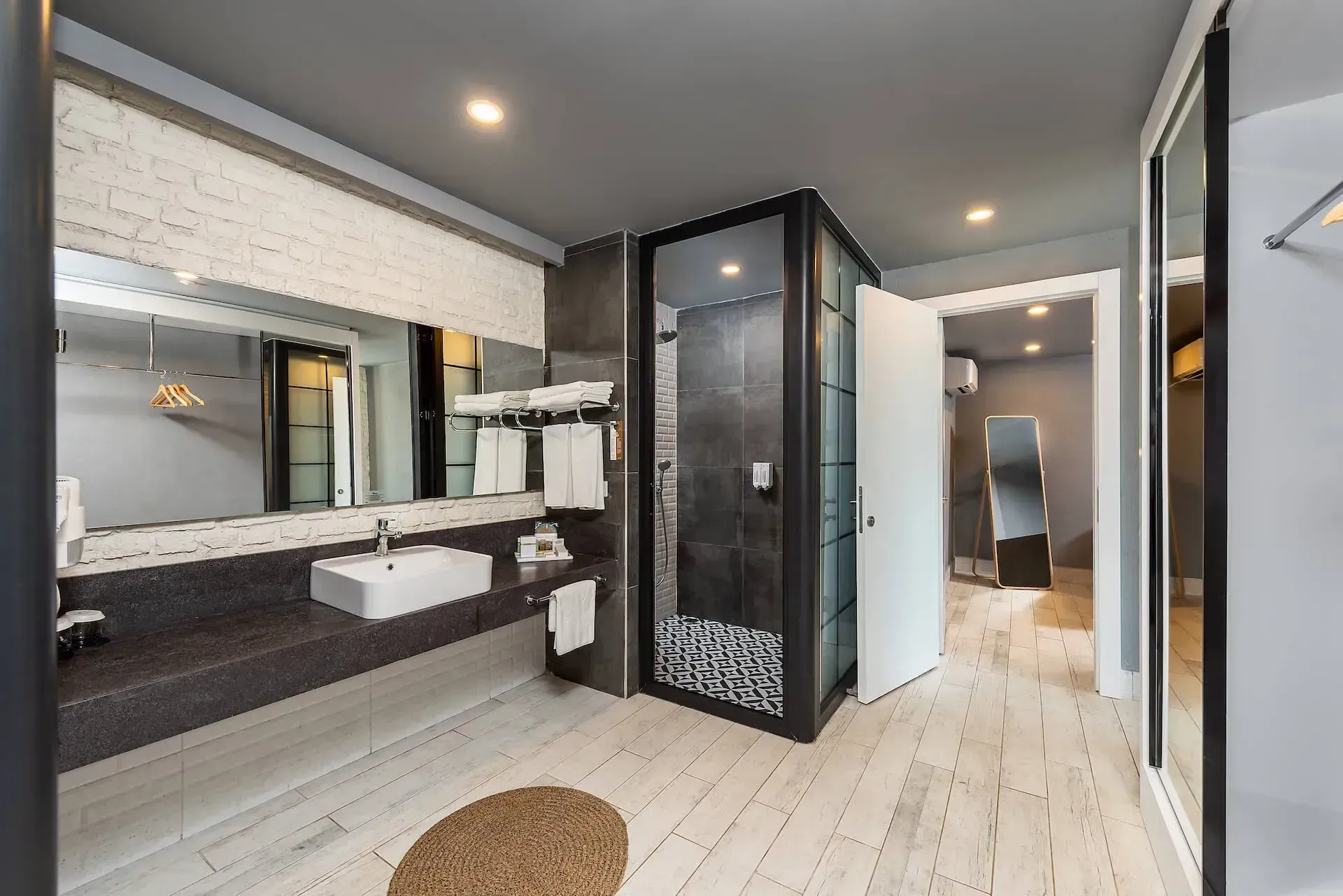 White City Hotels