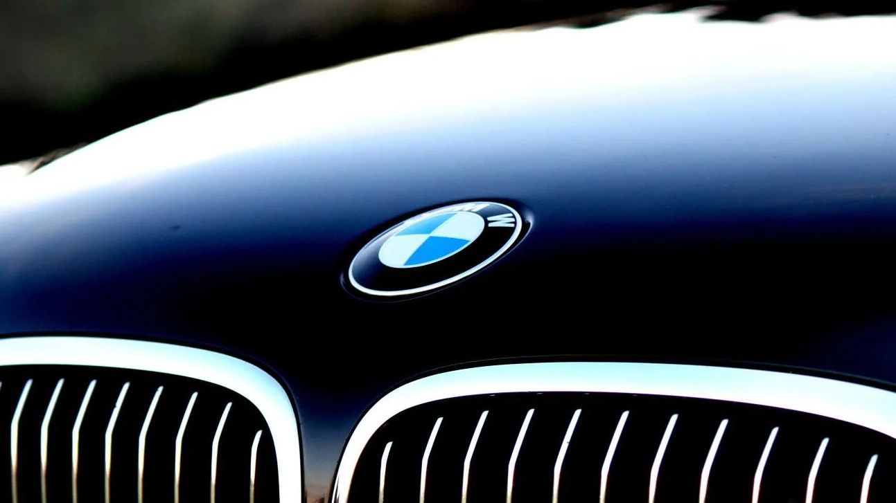 BMW Service and Repair at ﻿Guy's Automotive﻿ in ﻿North Tampa and Tampa, FL﻿