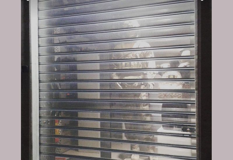 serranda microforata