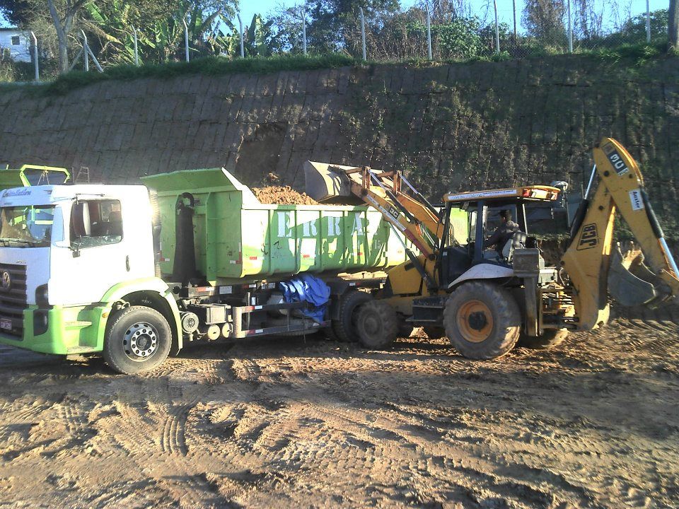 Terraplenagem - Terra Forte Locação de Caçambas