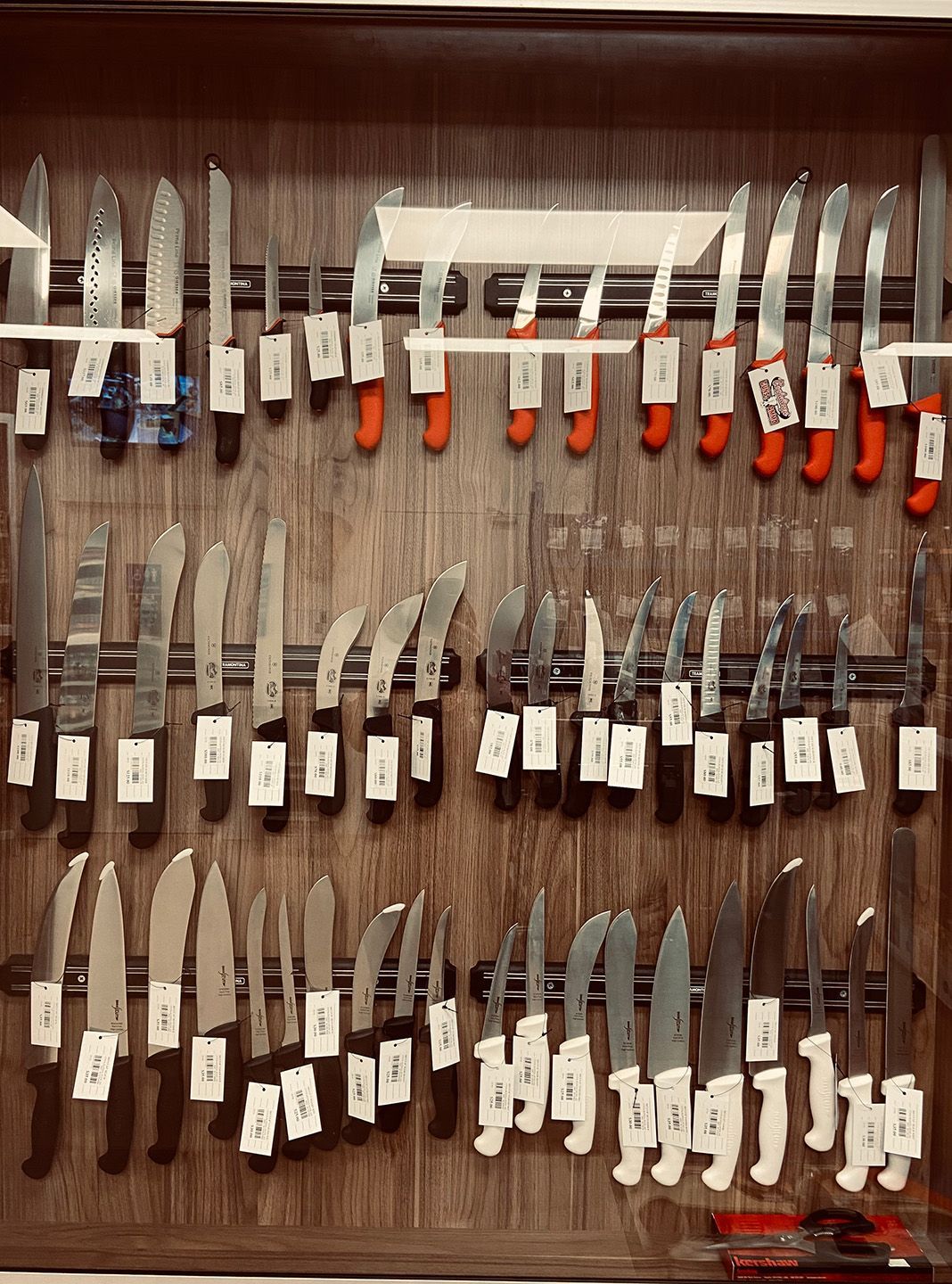 Victorinox, Swibo, Dexter