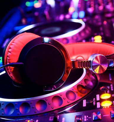 DJ — Dj mixer with headphones in Hanover Township, PA