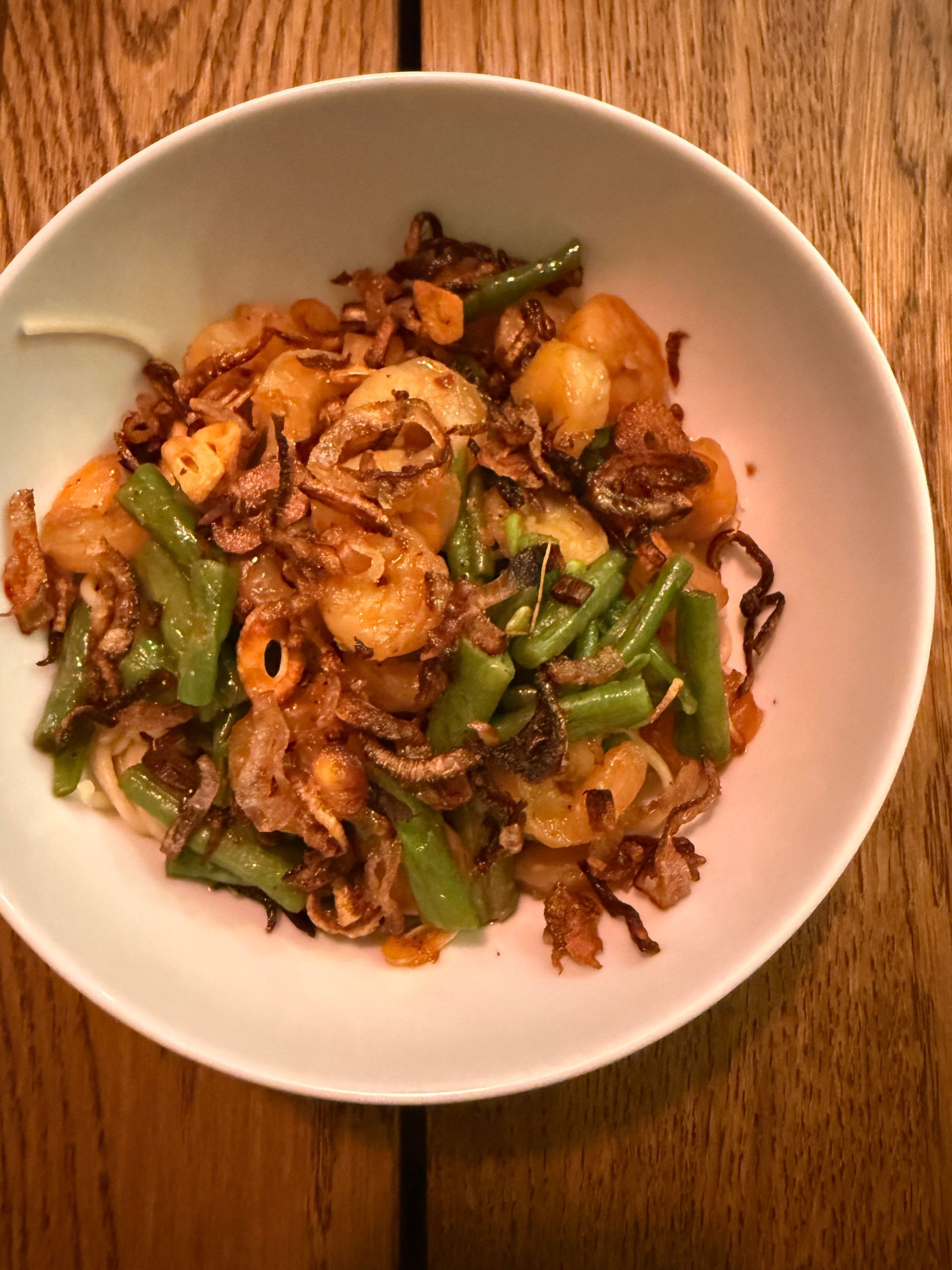 bowl of crisp chili and green beans