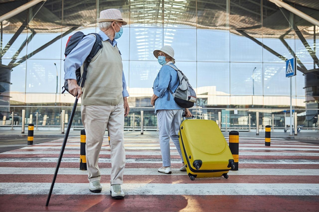 senior travellers