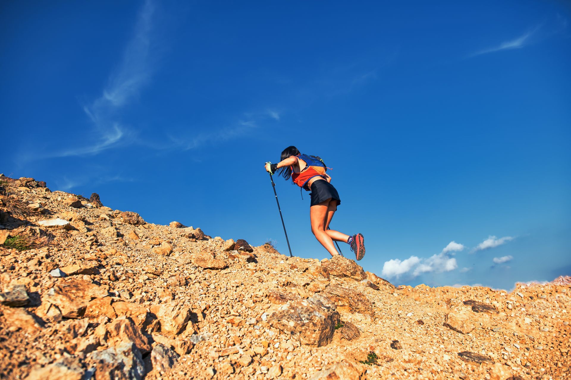 COACH’S CORNER - Running Hills In Training by Benn Coubrough