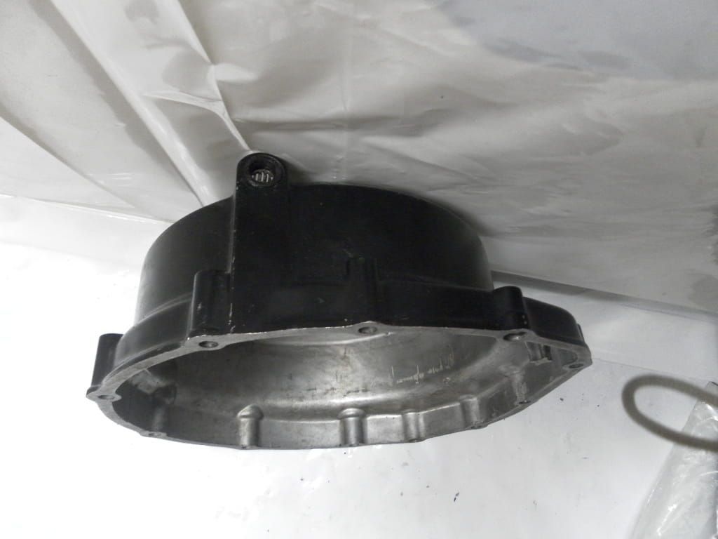 blokdeksel rechts , koppelingsdeksel , zwart	Cb750sc 82-83, cb900f 81-82 cb900c 82	11330-438-670