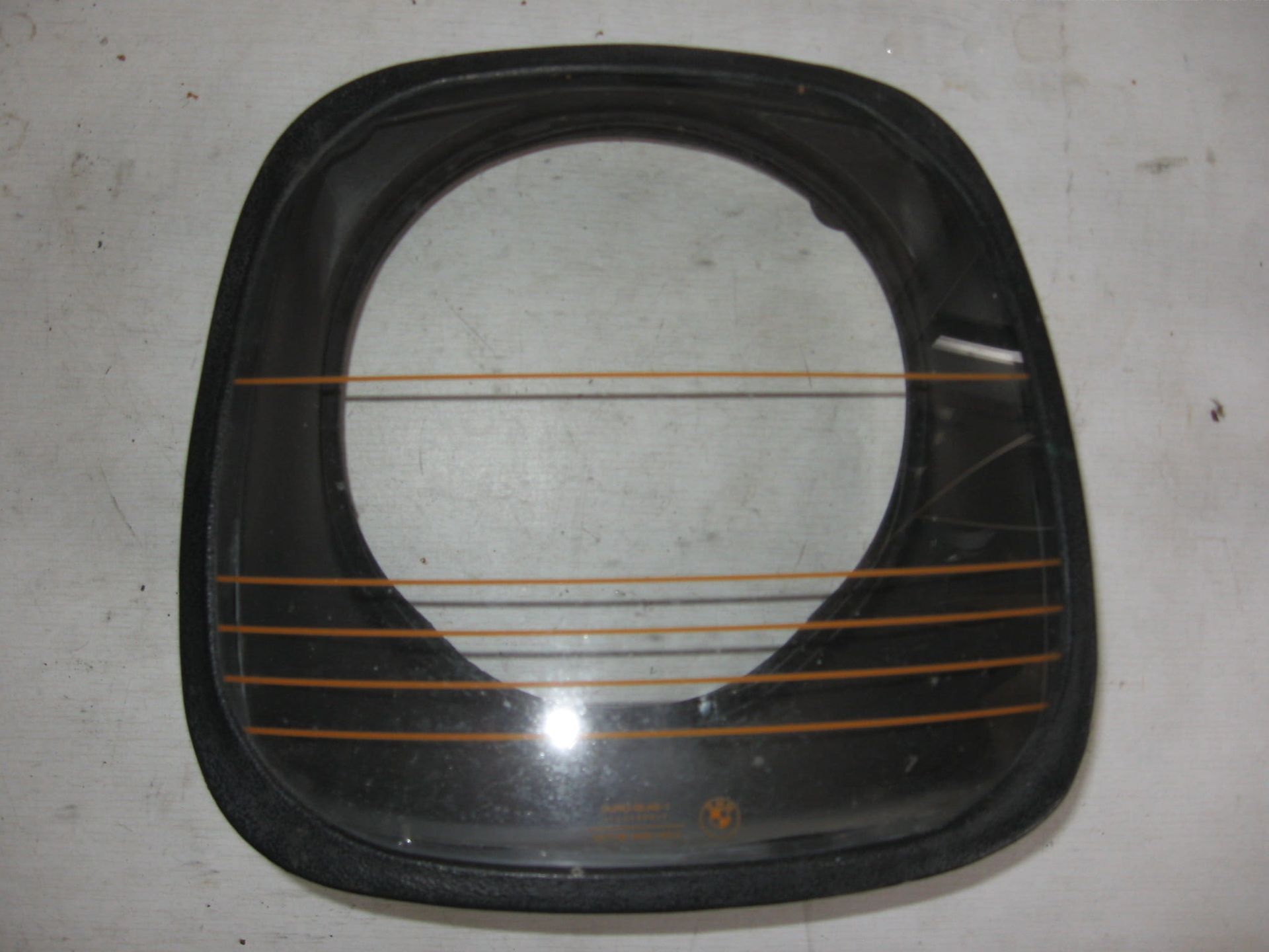 ruit voor koplamp met rubberhoes in kuip	RT 	46631239110 + 46631239109