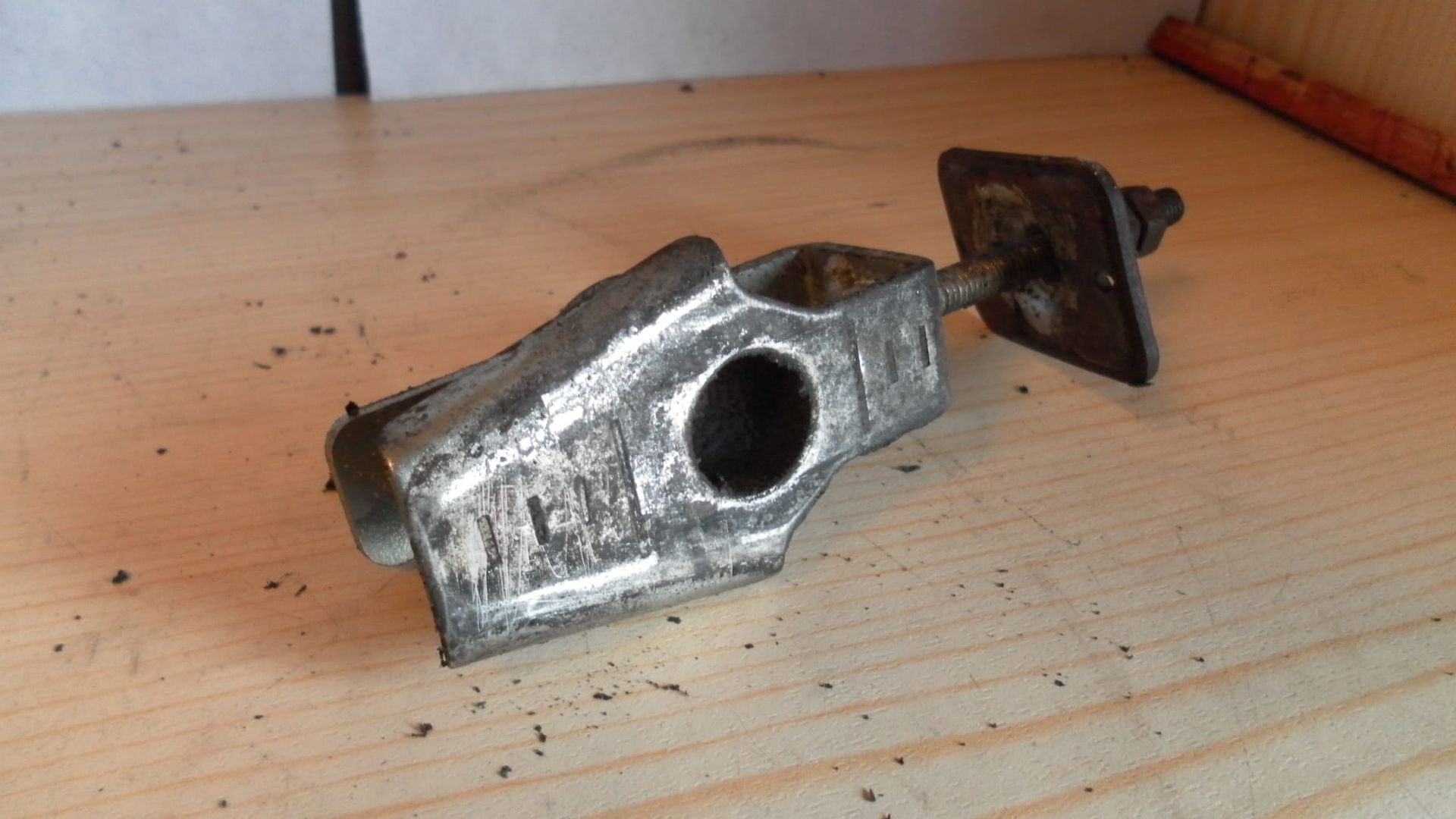achter kettingspanner	, cb250 , 	40543-KK4-010 	40546-GZ4-670