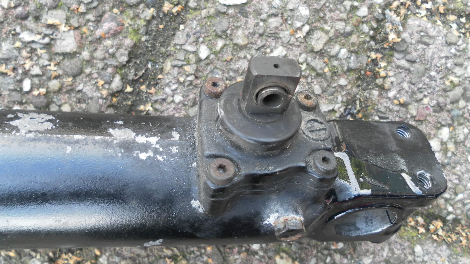 Linker onderpoot met antiduikzuiger	st1100   	51521-MT3-013ZA 	51530-MT3-611