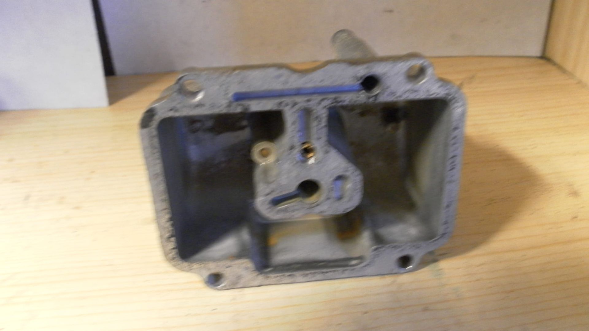 vlottetbak zonder aftapbout	gt750 L M A (2)