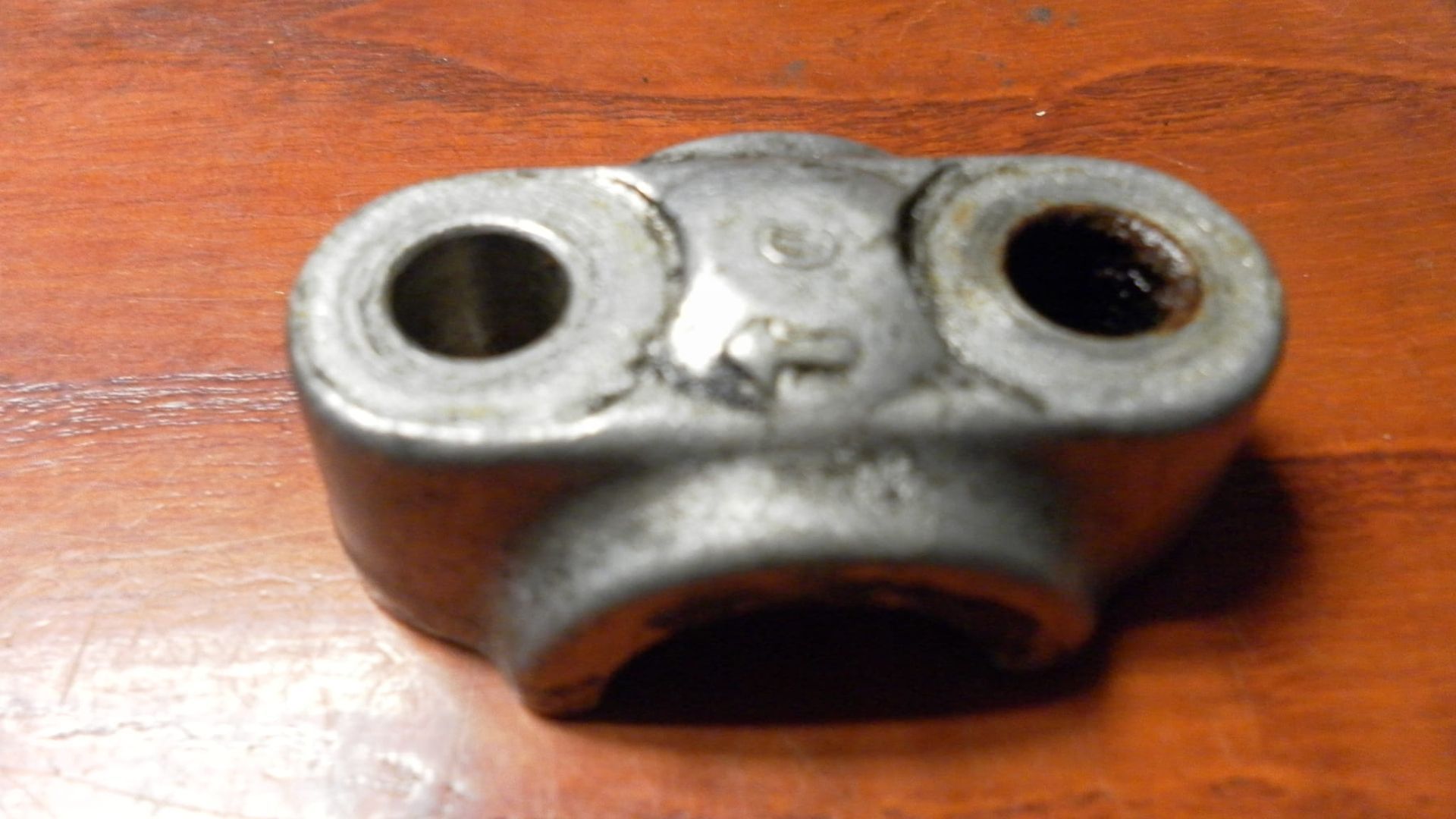 klem voorwielas	Vf750s 82  	95014-41000 , cb750 cx500 , cmx250 cm400 cb400