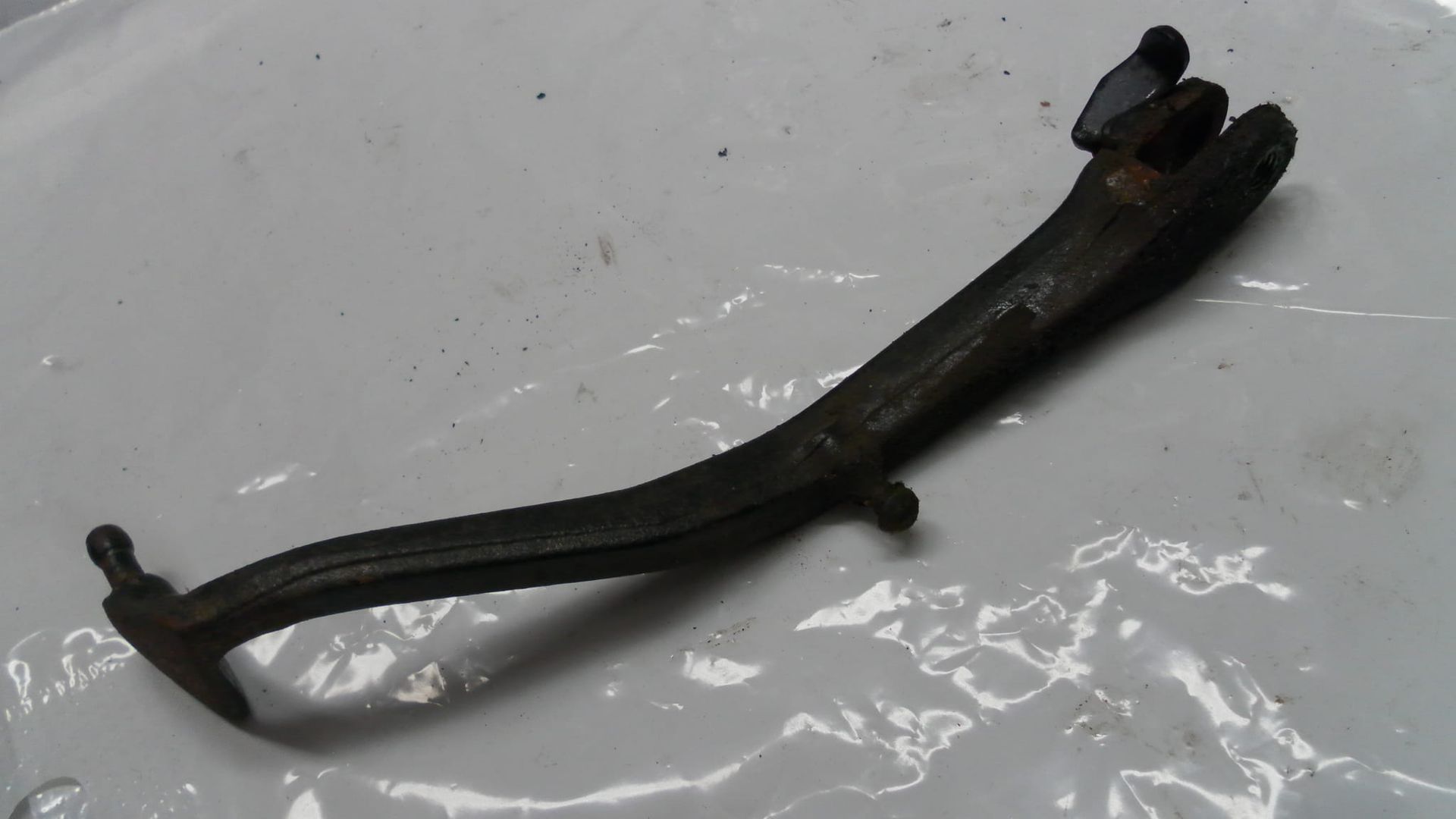 zijstand zijstanddaard Gsx600f 1988-97 , gsx750f 1989-97 42310-19C01