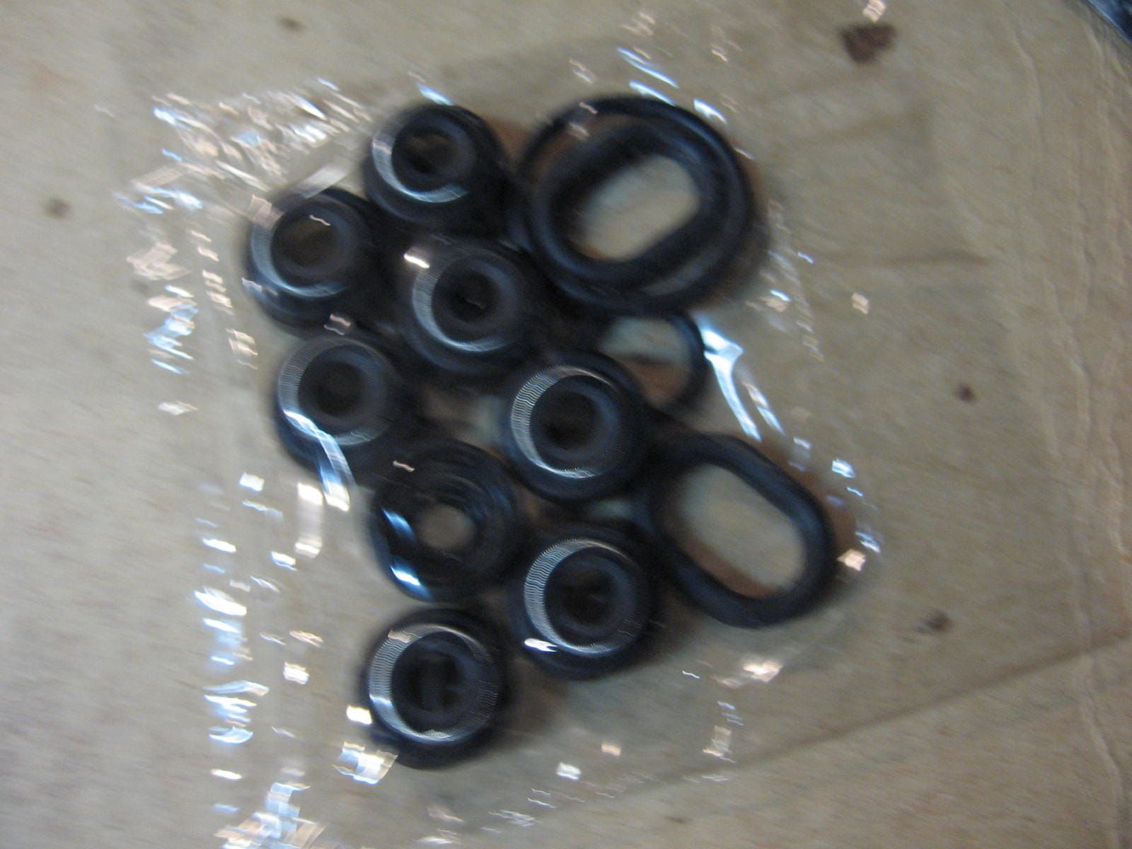 pakkingset kz550f1 kz550m1 ltd ,83	niet helmaal kompleet	vesrah	vg-465/865