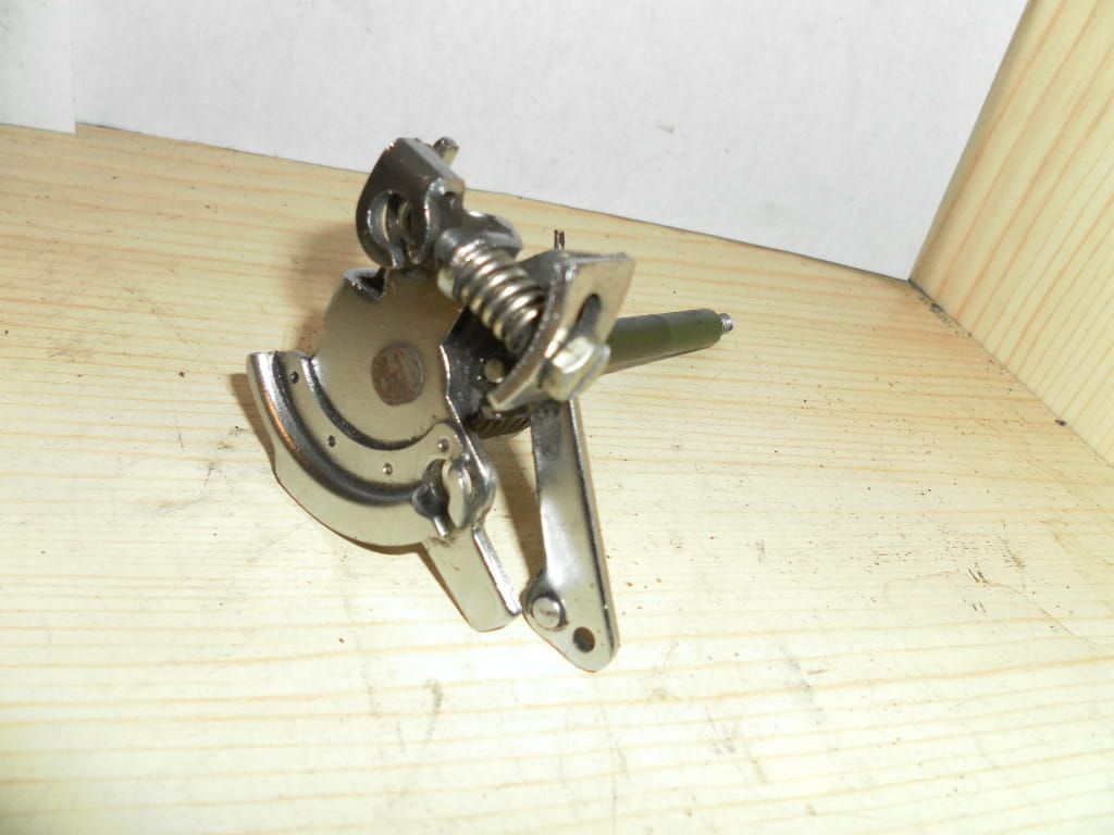 plaat bevestiging gaskabel met veer	vn1500a