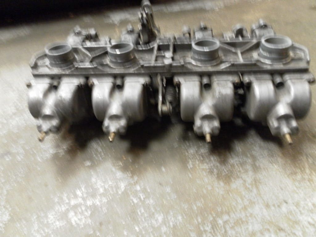 carburateurs z550ltd	precies bouwjaar en land onbekend	