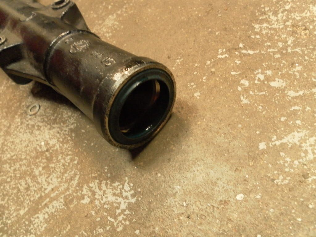 onderpoot links 	R60/6 74-76 , r75/6 74-76 , r100/7t 76-78 , r100s 76-80 , r80 77-80	31421233509