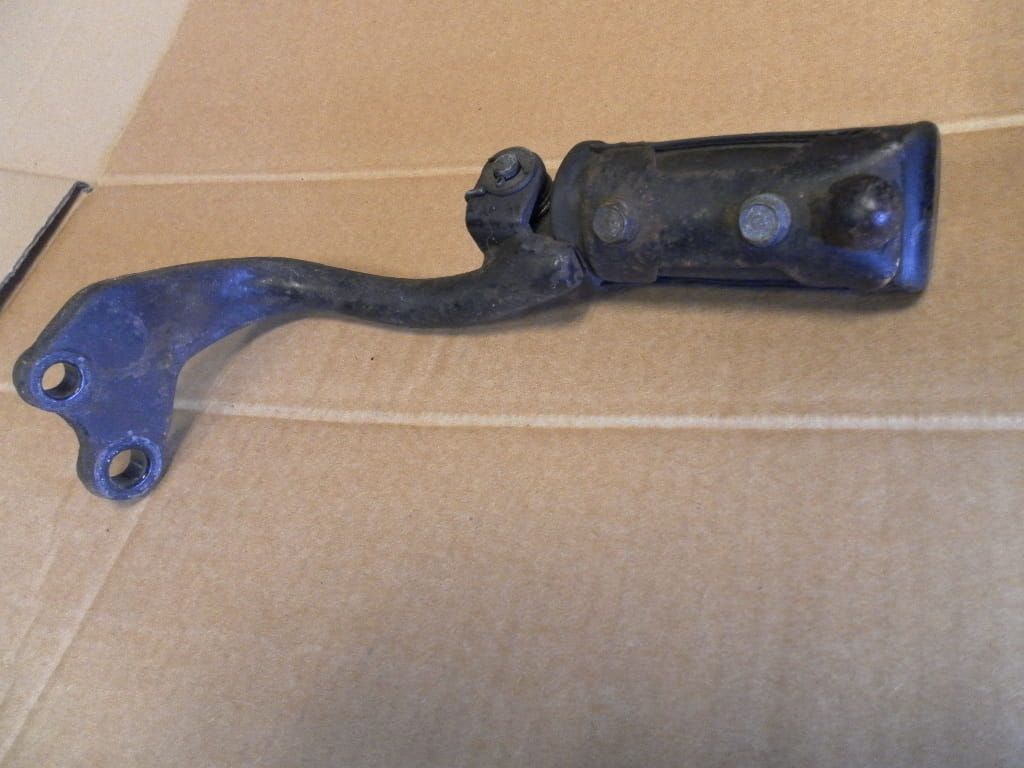 voetsteunhouder rechts met voetsteun	cb500t	50630-375-000B 	50635-375-000