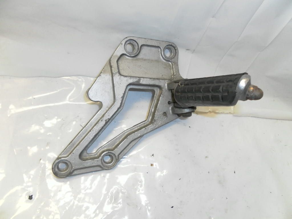 voetsteunhouder rechts met voetsteun Gpx750r 87-90 35011-1315