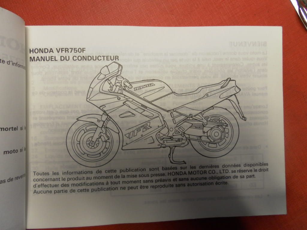 fahrer handbuch ,	vfr750f uit 1989		00X37-MT4-8010 , 37MT4801	GOEDE STAAT , vale kaft