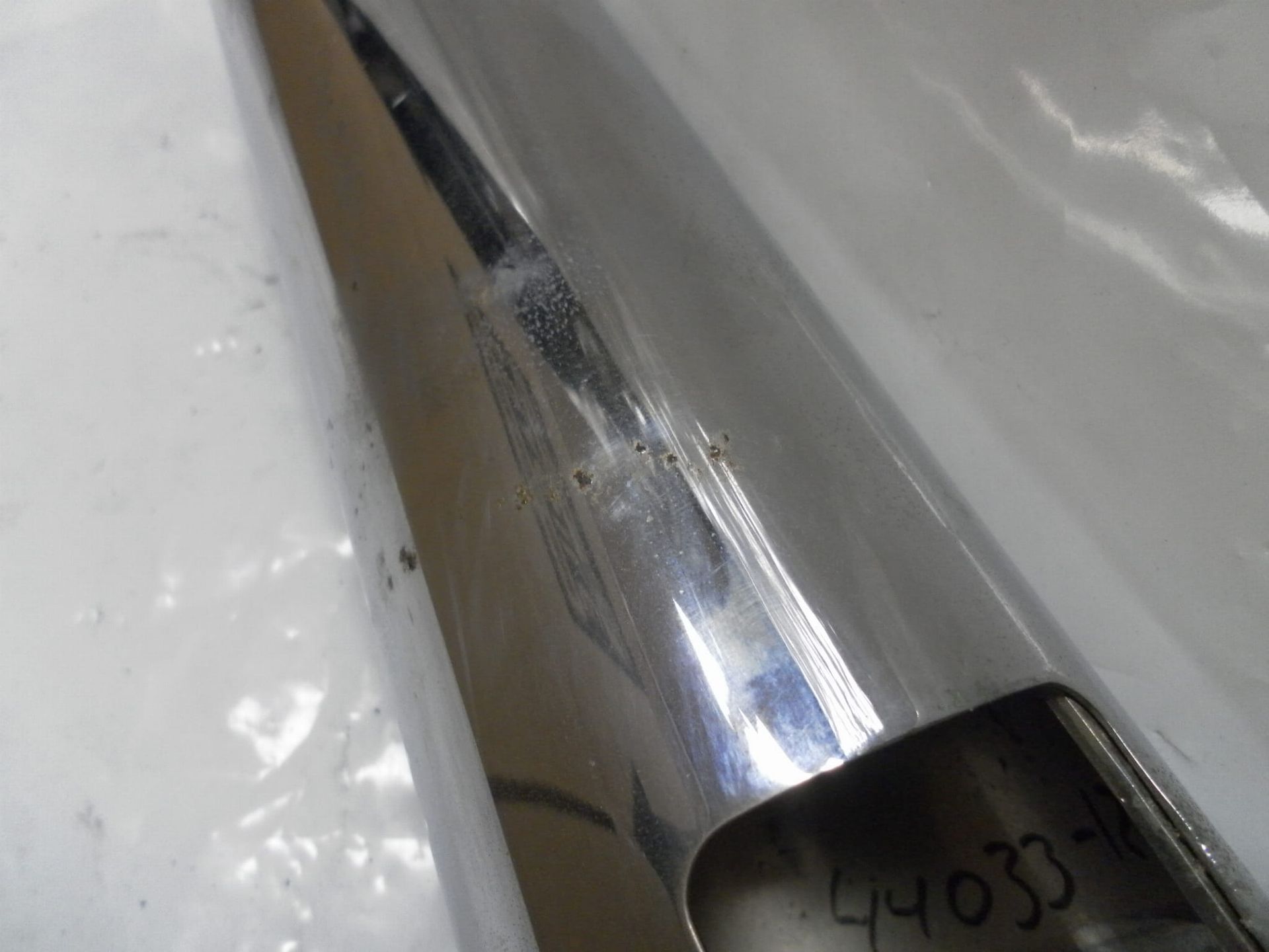 chromen cover voorpoot links , tussenbalhoofdplaten 	vn800 classic –2001	44033-1215