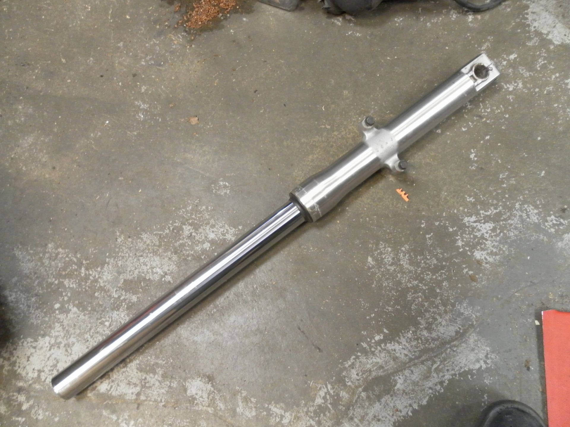 voorpoot rechts	Vn800 classic 1996-2001	44006-1365 , 44013-1426	44070-1511