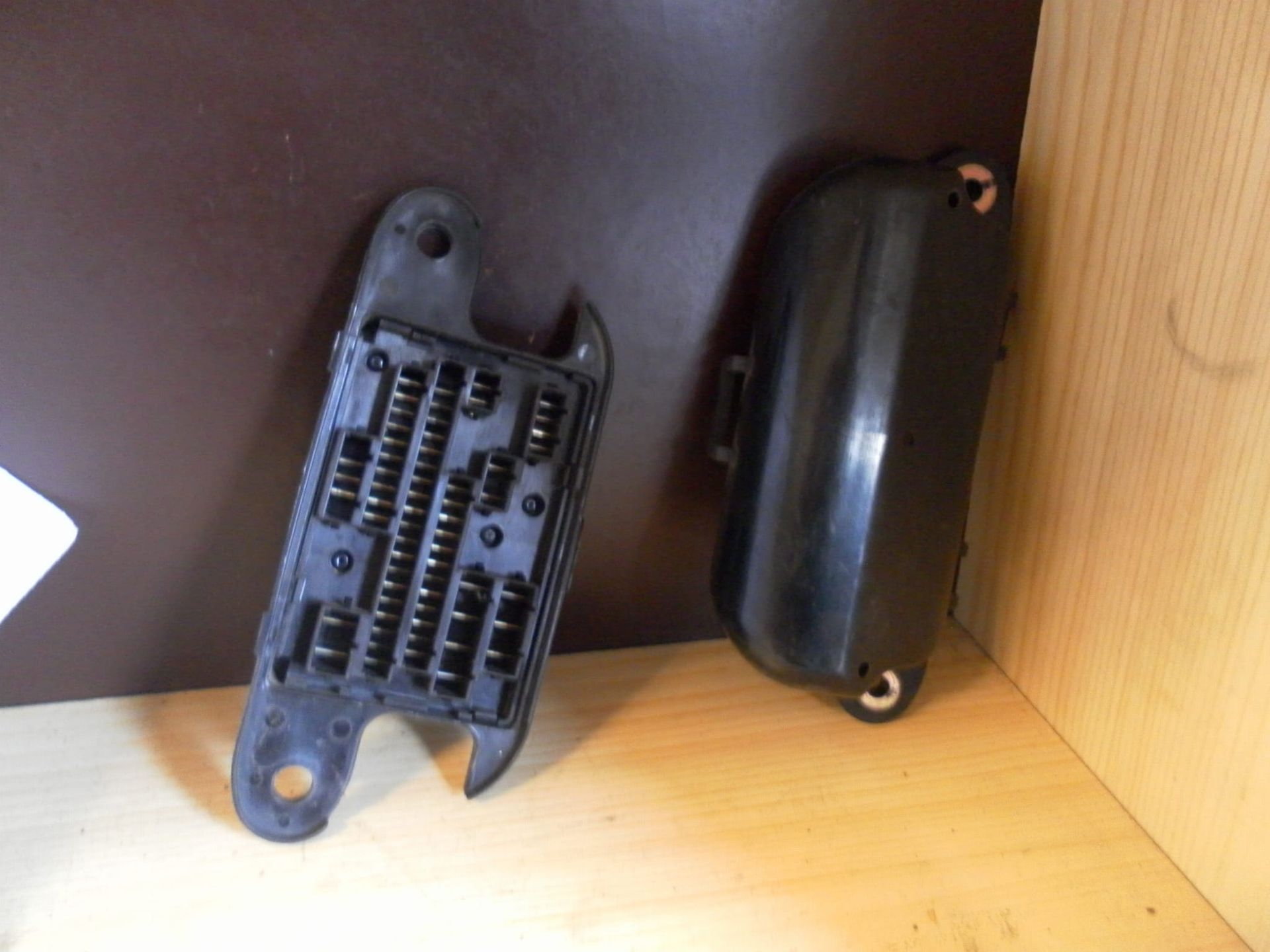 stekkerdoos op balhoofd vtr250 1988-90		32451-KV0-000	32450-KV0-000