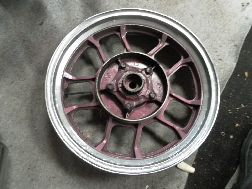 achterwiel  	Vt700c 1984	42650-ME9-770 	42615-MB0-700