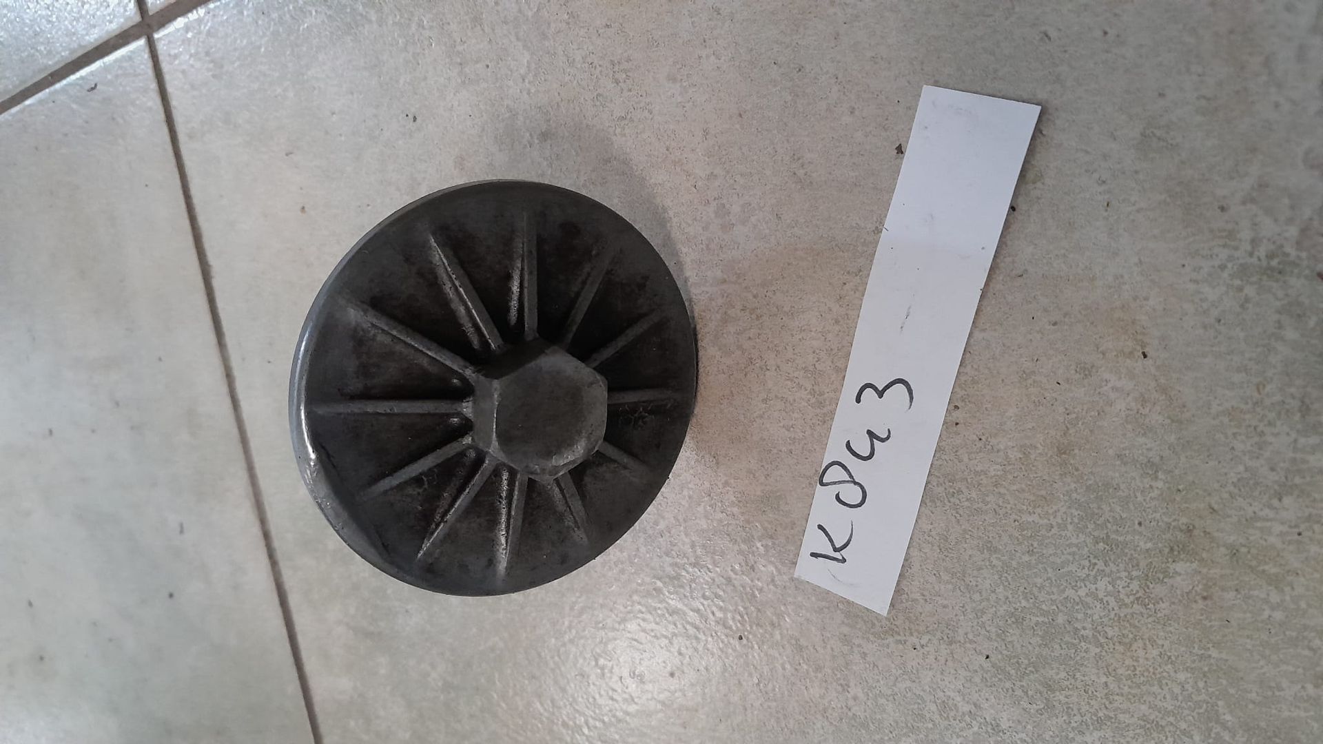 oliefilterdeksel met vaste bout	kz305	14025-1052