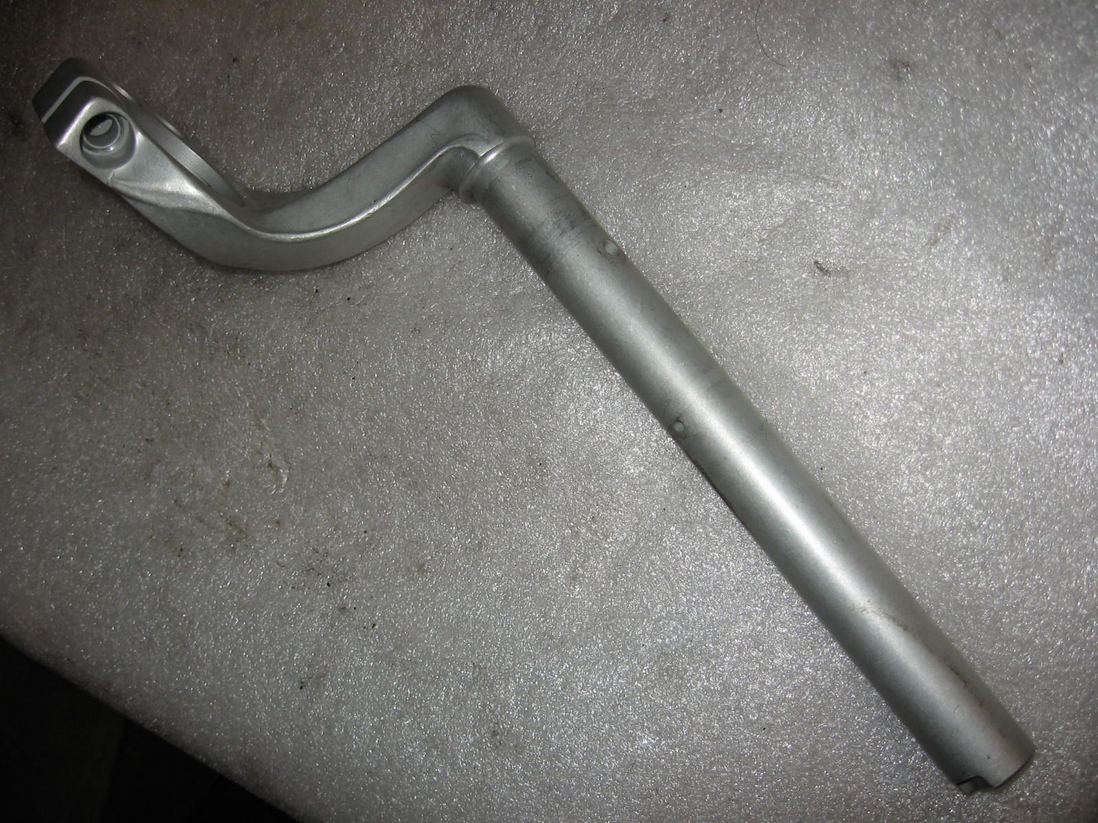 stuurhelft links , handlebar left	sprint ST 1999-2014	T2040980