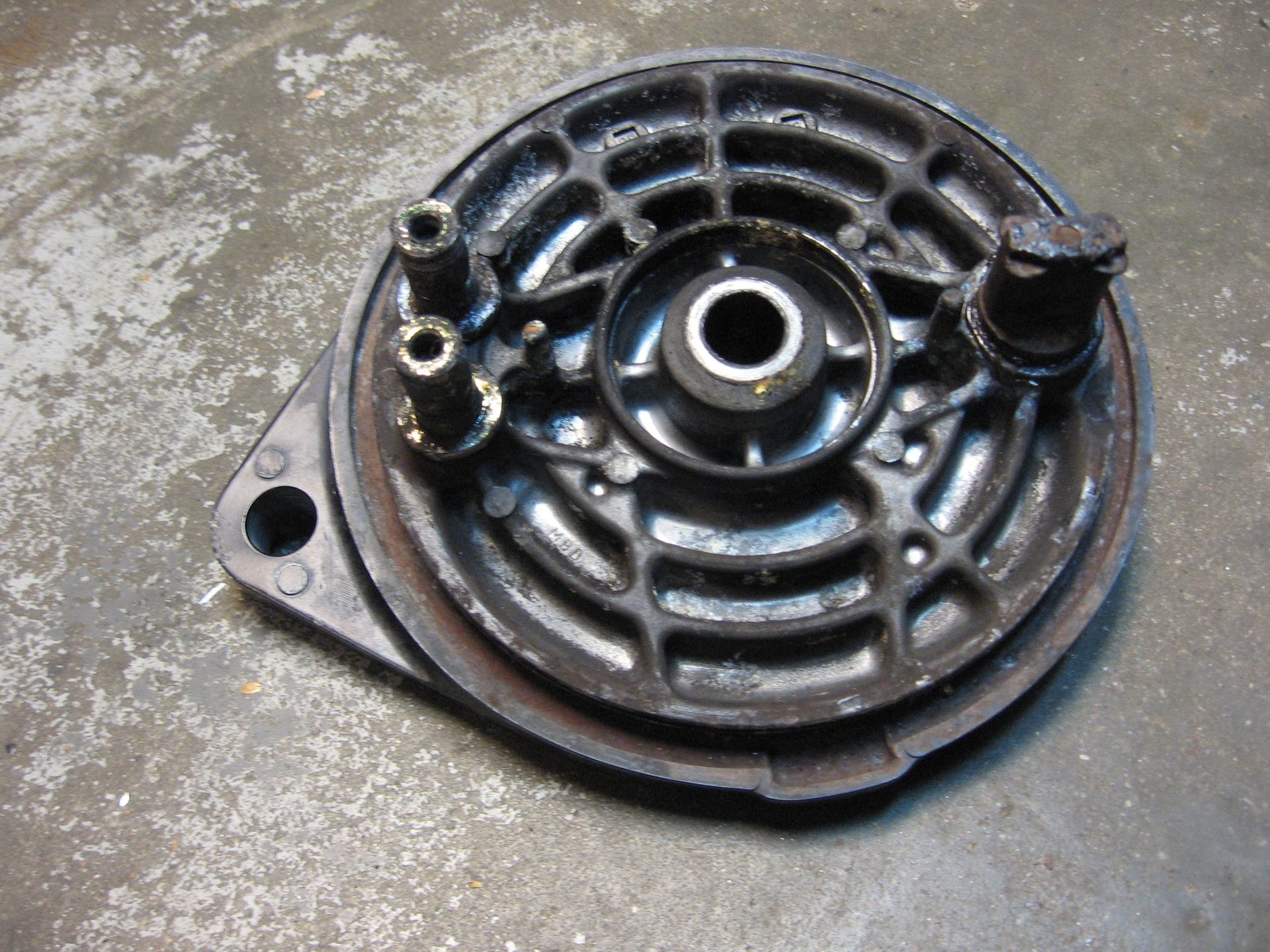 achterremplaat	Vf750s vf700s 84-85	43100-MB0-950