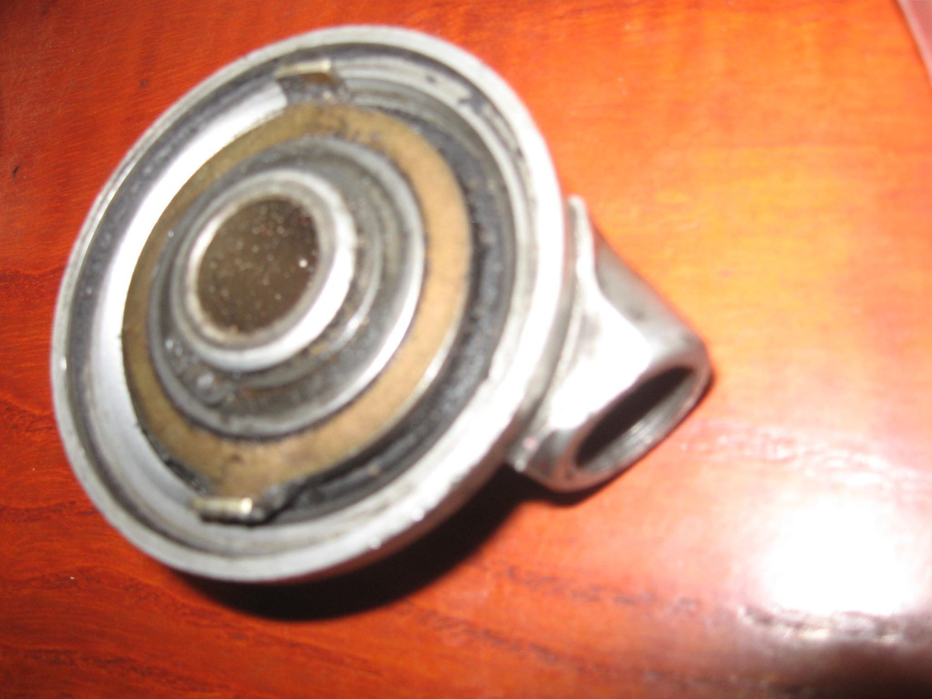 telleraandrijving voorwiel // gsx400e gn400 gn250		54600-37300	54600-37301