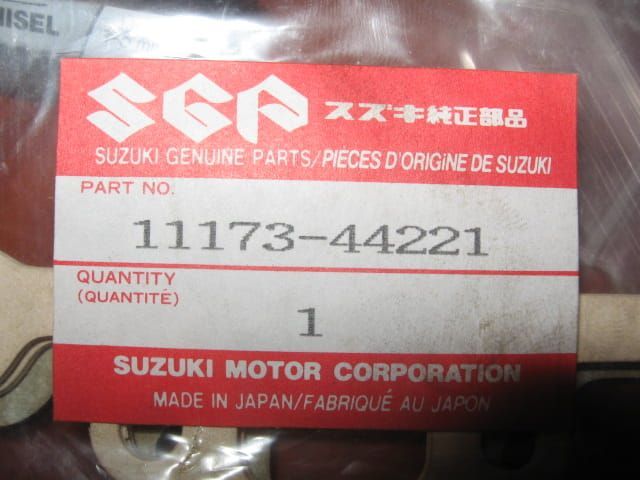 kleppendekselpakking // gsx400 E	oem			11173-44220	11173-44221 , 11173-44220-h17